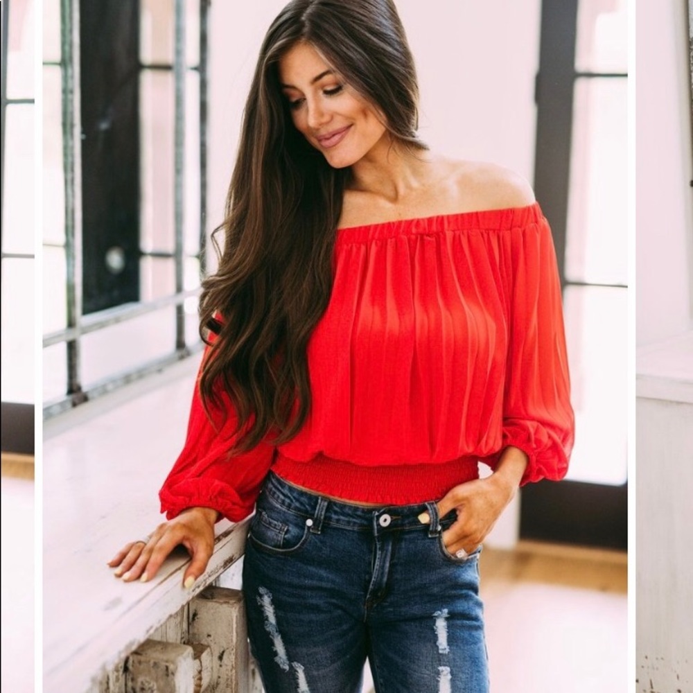 A. Calin by flying tomato off the should top